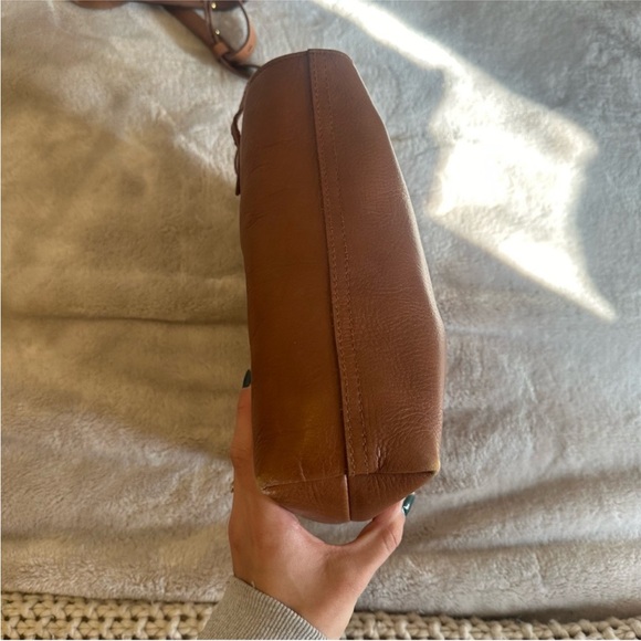 Madewell Crossbody Leather Bag - Picture 5 of 15